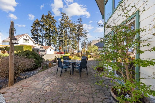 471 Windslow Rd, Comox, BC 