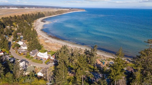 471 Windslow Rd, Comox, BC 