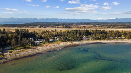 471 Windslow Rd, Comox, BC 
