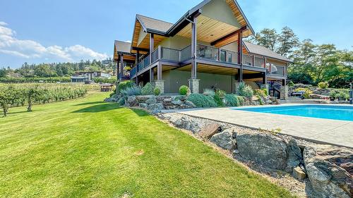 3175 Valleyview Road, Penticton, BC 