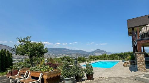 3175 Valleyview Road, Penticton, BC 