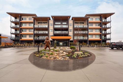 3207-3000 Ariva Drive  West Kelowna, BC V1Z 0B3