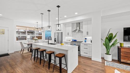 38-12075 Oceola Road, Lake Country, BC - Indoor Photo Showing Kitchen With Upgraded Kitchen