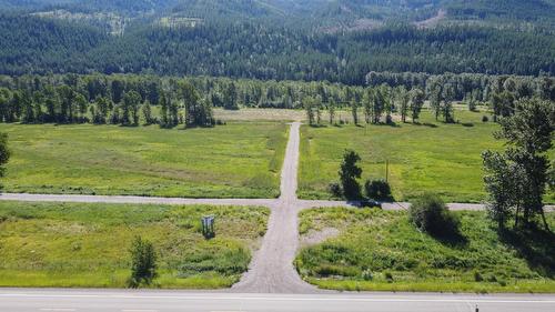 7015 Stubbs Road, Hosmer, BC 