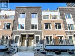 68 - 31 HONEYCRISP CRESCENT E Vaughan, ON L4K 0N6