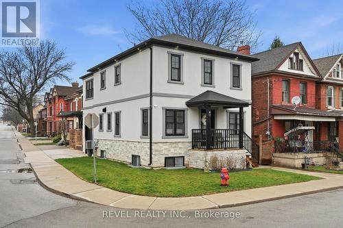 109 Ray Street N, Hamilton, ON - Outdoor With Facade