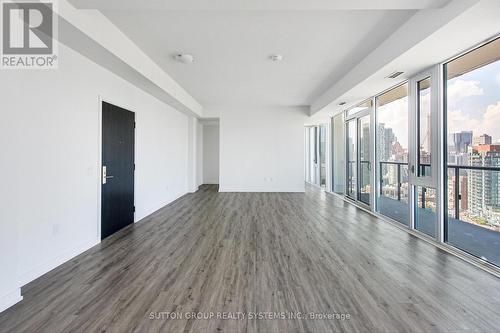 2502 - 158 Front Street E, Toronto, ON - Indoor Photo Showing Other Room