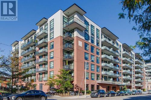 533 - 88 COLGATE AVENUE  Toronto, ON M4M 0A6