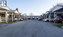 125 LIMERIDGE Road W  Hamilton, ON L9C 3V3