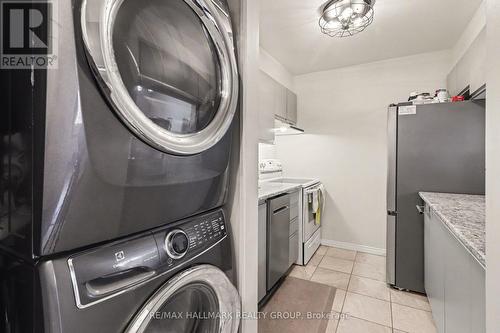 312 - 280 Brittany Drive, Ottawa, ON - Indoor Photo Showing Laundry Room