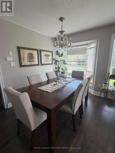 5890 Tampico Way, Mississauga, ON - Indoor Photo Showing Dining Room