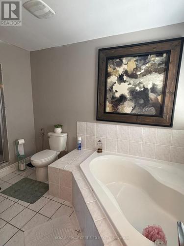 5890 Tampico Way, Mississauga, ON - Indoor Photo Showing Bathroom