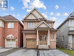 9 BARNHAM STREET Ajax, ON L1Z 0M5