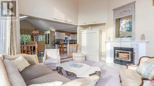 20 Grant Avenue, Tiny, ON - Indoor Photo Showing Living Room With Fireplace