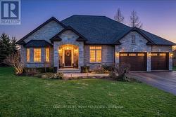 2 ROY HICKLING DRIVE Springwater, ON L9X 0J2