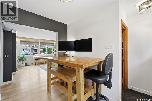 305 Montreal Avenue N, Saskatoon, SK - Indoor