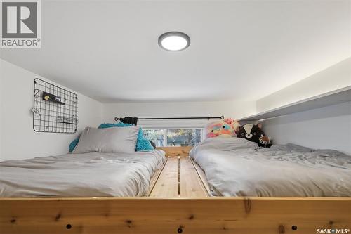 305 Montreal Avenue N, Saskatoon, SK - Indoor Photo Showing Bedroom