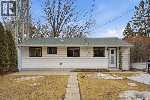 305 Montreal Avenue N, Saskatoon, SK - Outdoor