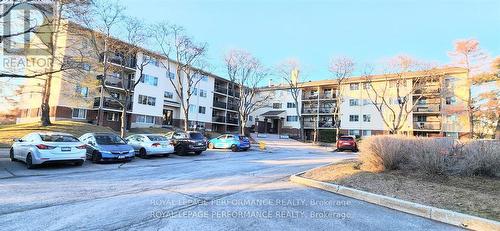 112 - 6470 BILBERRY DRIVE  Ottawa, ON K1C 4P1