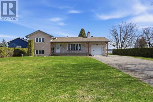 3595 FRONT ROAD  East Hawkesbury, ON K6A 2W5