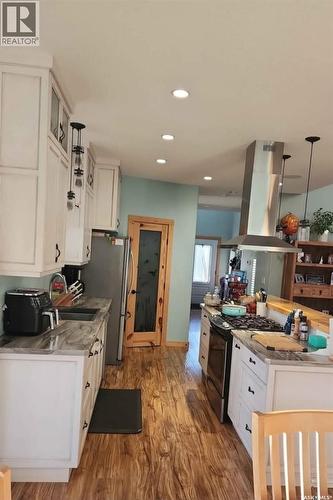 105 Francis Street, Francis, SK - Indoor Photo Showing Kitchen