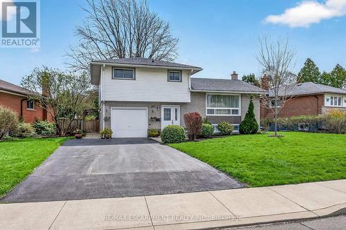 210 Columbia Drive, Hamilton, ON - Outdoor With Facade