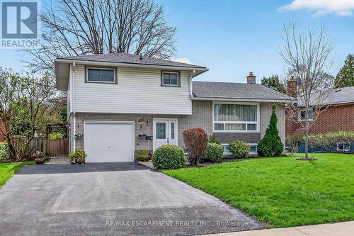 210 Columbia Drive, Hamilton, ON - Outdoor With Facade