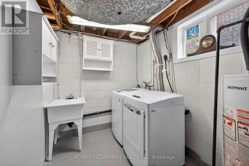 210 Columbia Drive, Hamilton, ON - Indoor