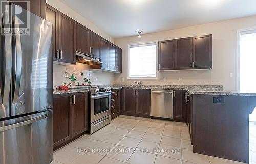 60 Morrison Drive, Hamilton, ON - Indoor Photo Showing Kitchen