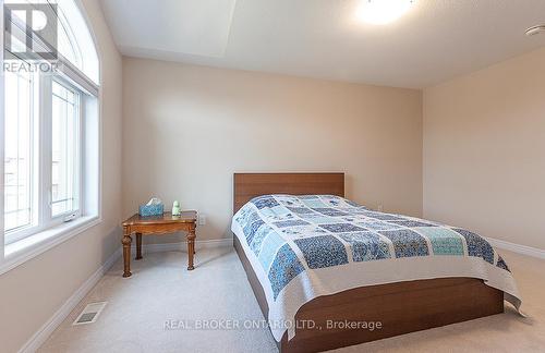 60 Morrison Drive, Hamilton, ON - Indoor Photo Showing Bedroom