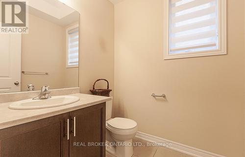 60 Morrison Drive, Hamilton, ON - Indoor Photo Showing Bathroom