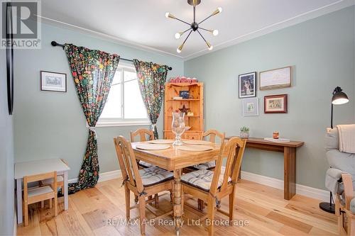 19 Linton Place, Kitchener, ON 