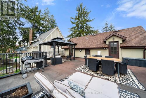 36 Mississauga Road N, Mississauga, ON - Outdoor
