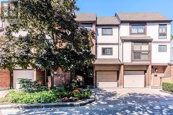 15 - 1020 WALDEN CIRCLE  Mississauga, ON L5J 4J9