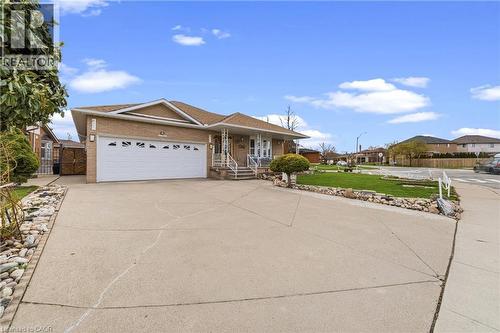 546 Dicenzo Drive, Hamilton, ON - Outdoor