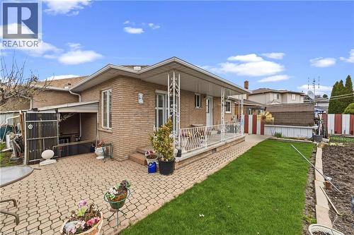 546 Dicenzo Drive, Hamilton, ON - Outdoor With Exterior