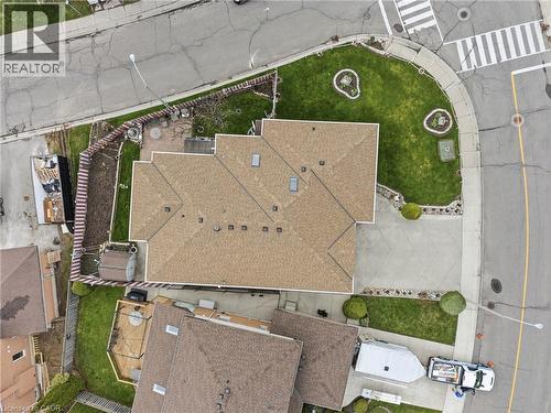 546 Dicenzo Drive, Hamilton, ON - 