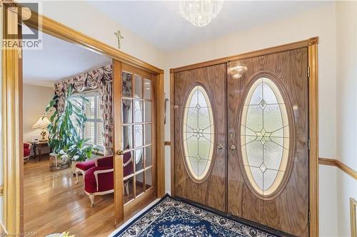 546 Dicenzo Drive, Hamilton, ON - Indoor Photo Showing Other Room