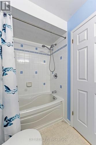 49 Pennard Way, Ottawa, ON - Indoor Photo Showing Bathroom