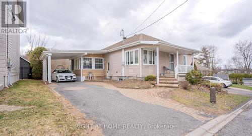 682 HENRI CIRCLE  Clarence-Rockland, ON K4K 1C4