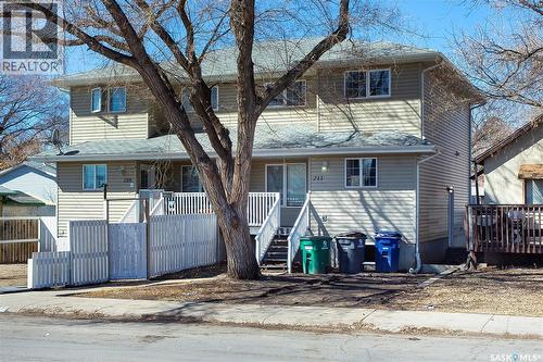 211 N AVENUE N  Saskatoon, SK S7L 2T2