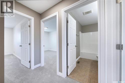 211 N Avenue N, Saskatoon, SK - Indoor Photo Showing Other Room