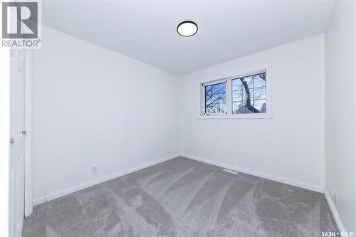 211 N Avenue N, Saskatoon, SK - Indoor Photo Showing Other Room