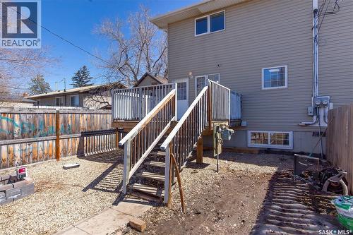 211 N Avenue N, Saskatoon, SK - Outdoor With Exterior