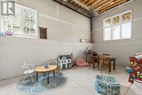 128 Canada Street, Hamilton, ON - Indoor Photo Showing Other Room