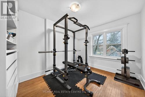282 Park Street, Kitchener, ON - Indoor Photo Showing Gym Room