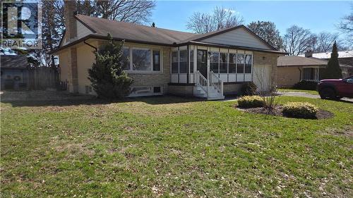 35 Bradley Drive, Kitchener, ON - Outdoor
