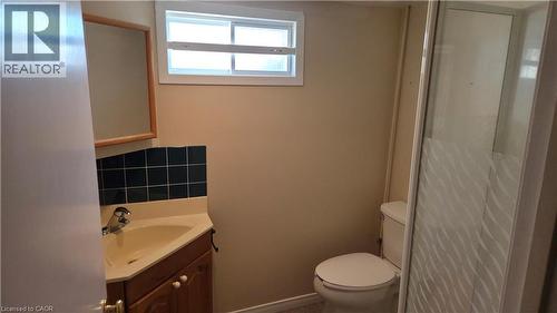 35 Bradley Drive, Kitchener, ON - Indoor Photo Showing Bathroom