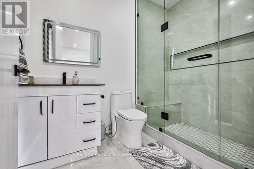 4511 Guelph Line, Burlington, ON - Indoor Photo Showing Bathroom