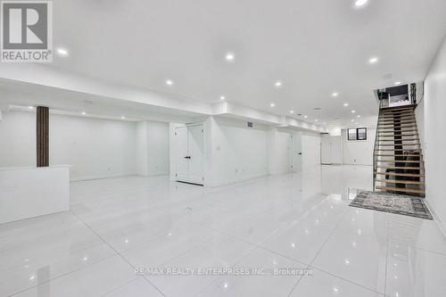 4511 Guelph Line, Burlington, ON - Indoor Photo Showing Other Room
